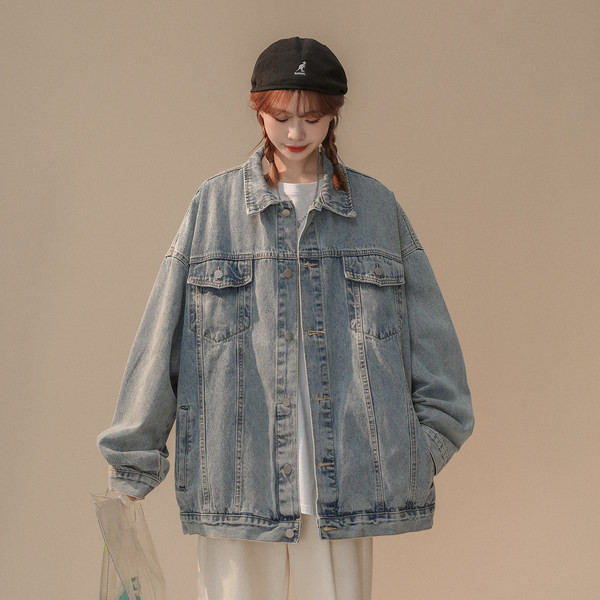 Női farmerdzseki különböző színekben