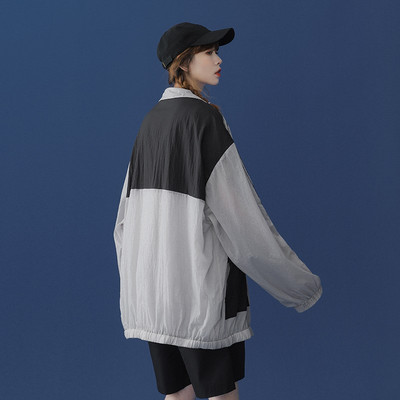 Bő, kapucnis női kabát többféle színben