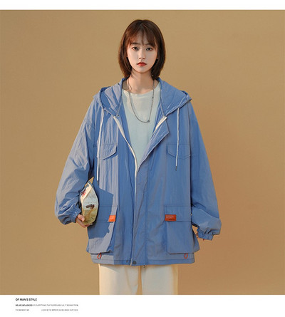 Bő, kapucnis női kabát többféle színben