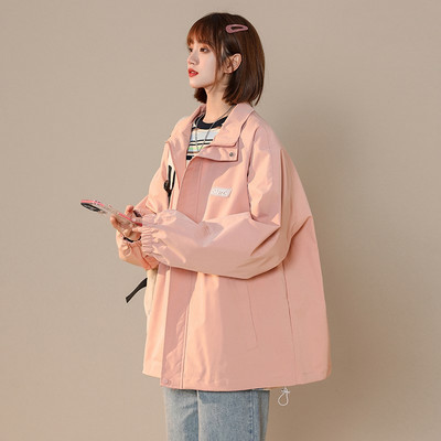 Női kabát különböző színekben, zsebbel