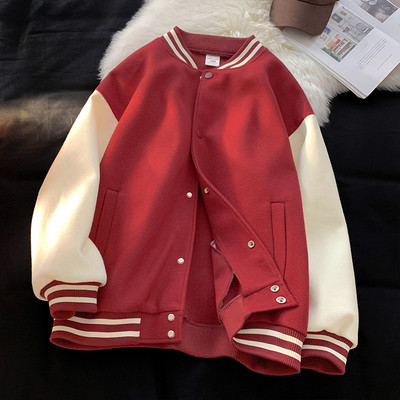 Φθινοπωρινό γυναικείο μπουφάν με κουμπιά