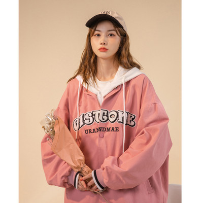 Női széles modellkabát cipzárral és zsebbel