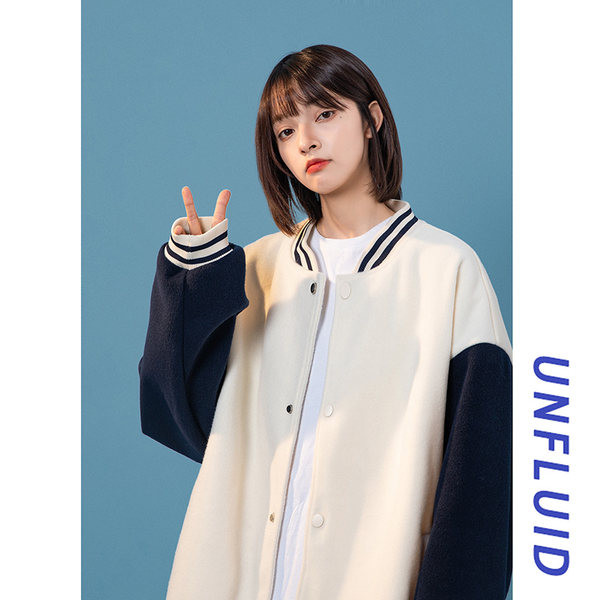 Спорно дамско яке в различни цветове 