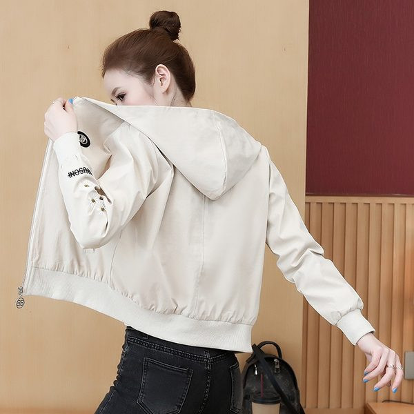 Alkalmi női kapucnis dzseki