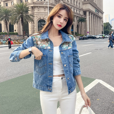 Ženska traper jakna sa šljokicama