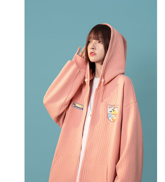 Női kabát különböző színekben