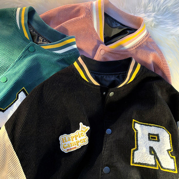 Női őszi kabát gombokkal - sportmodell