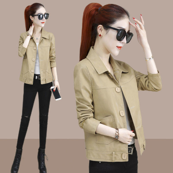 Női bőrkabát gombokkal - rövid