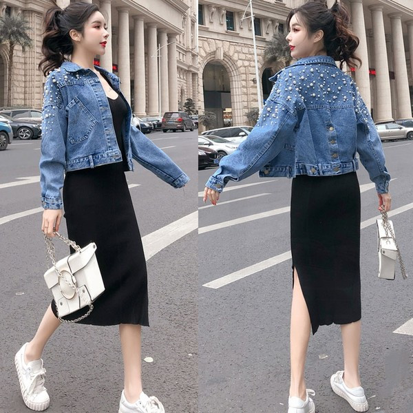 Naiste sügisjope tikandite ja pärlitega