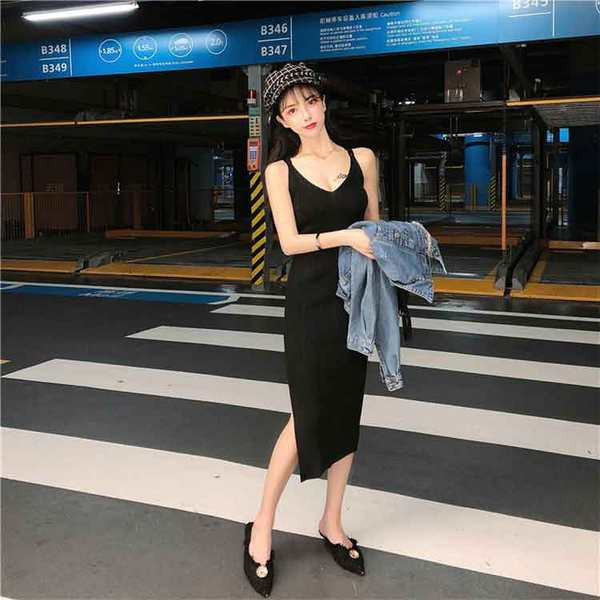 Naiste sügisjope tikandite ja pärlitega