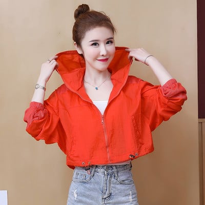 Női napvédő kabát kapucnival és zsebbel