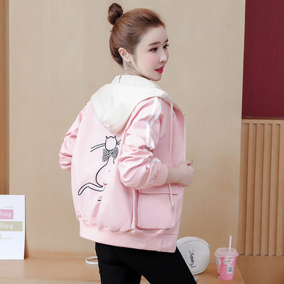 Színes női kabát cipzárral és kapucnival