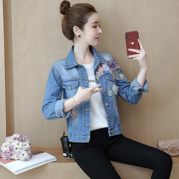 Női őszi kabát hímzéssel - farmer