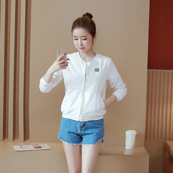 Női rövid kabát különböző színekben