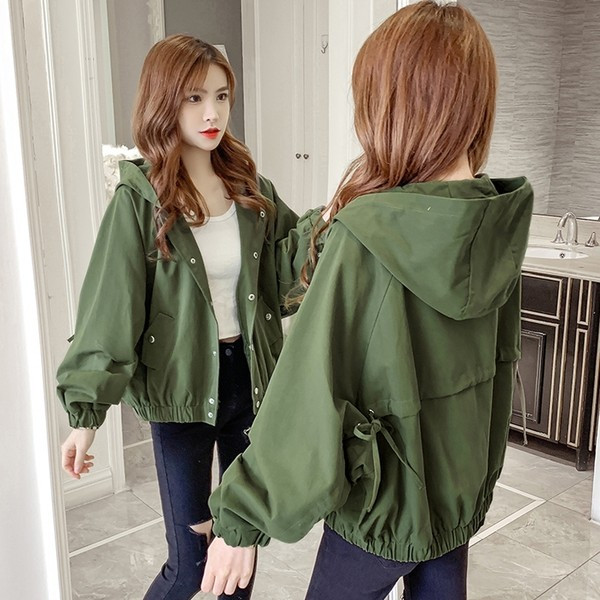 Casual γυναικείο μπουφάν με κουκούλα και κορδόνια σε διάφορα χρώματα