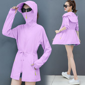 Női napkabát nyakkendővel és zsebbel