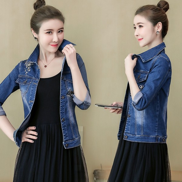 Naiste nööpidega sügisjope - lühike mudel