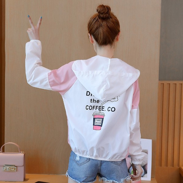 Sportos alkalmi női kabát nyakkendővel és gumival