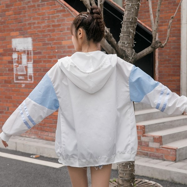 Есенно дамско яке - с UV защита