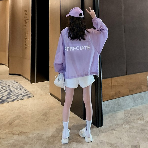 Női napvédő kabát kapucnival, két színben