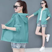 Női napvédő gallér különböző színű kapucnival