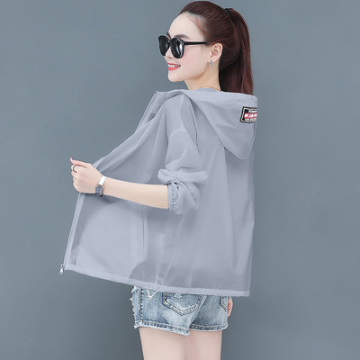 Női napvédő gallér különböző színű kapucnival