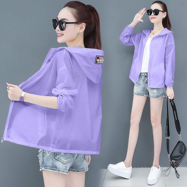 Női napvédő gallér különböző színű kapucnival