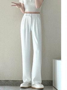 Elegáns női nadrág magas derékkal és zsebbel