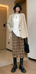 Lezser széles szárú nadrág zsebbel