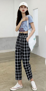 Női fekete-fehér kockás húzózsinóros nadrág