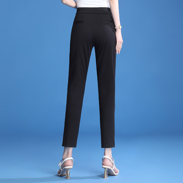 Naiste elegantsed vöö ja taskuga püksid