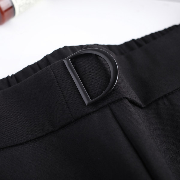 Naiste elegantsed vöö ja taskuga püksid