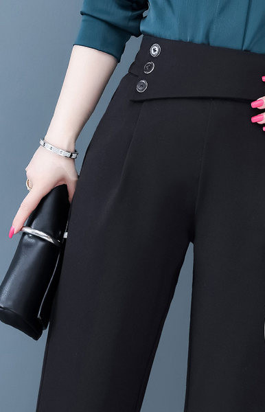 Naiste püksid - puhas taskuga mudel