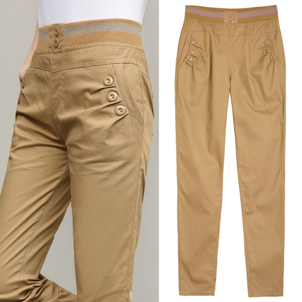 Tiszta, zsebes női nadrág a mindennapokhoz