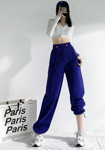 Sportnadrág széles modell a mindennapi élethez