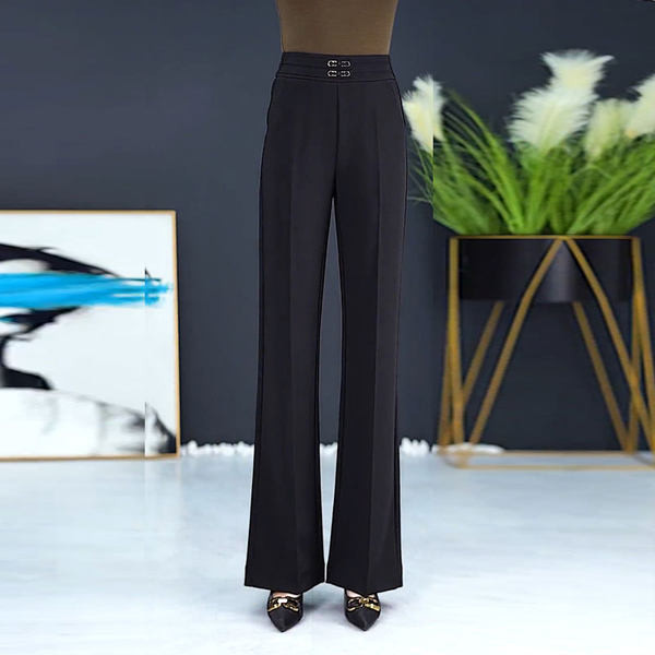 Elegáns nadrág dekoratív övvel