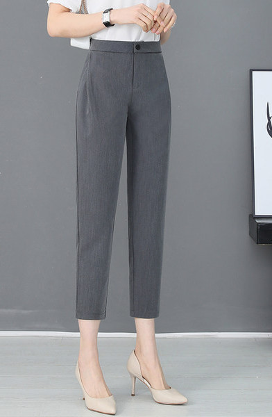 Elegantne hlače s visokim strukom i džepom