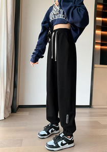 Γυναικείο αθλητικό παντελόνι με κορδόνια και τσέπη σε διάφορα χρώματα