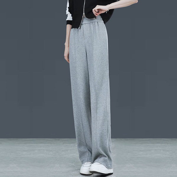 Sportlikud laiad mudelpüksid