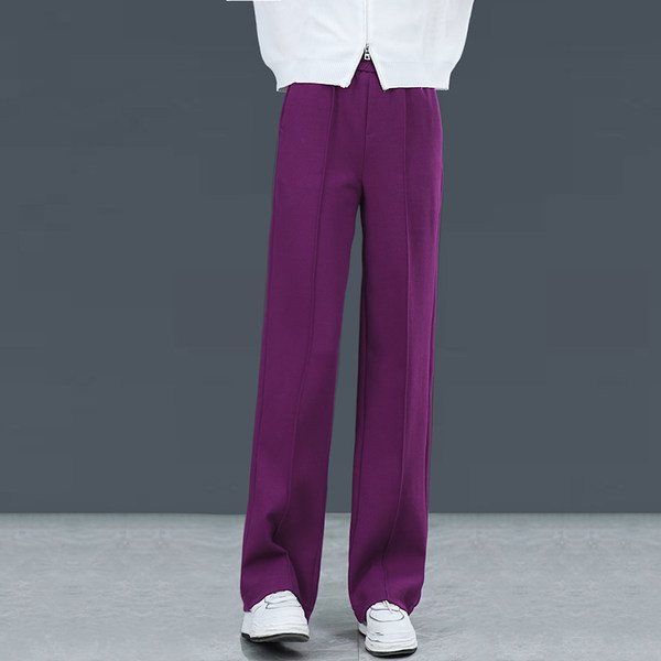 Sportlikud laiad mudelpüksid