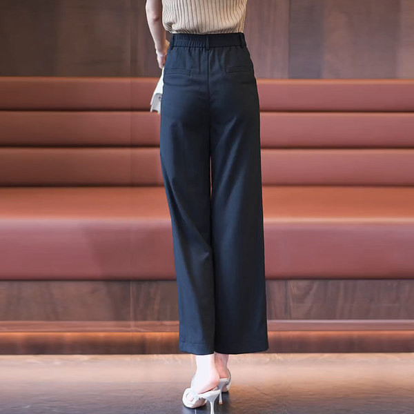 Naiste elegantsed mustad püksid