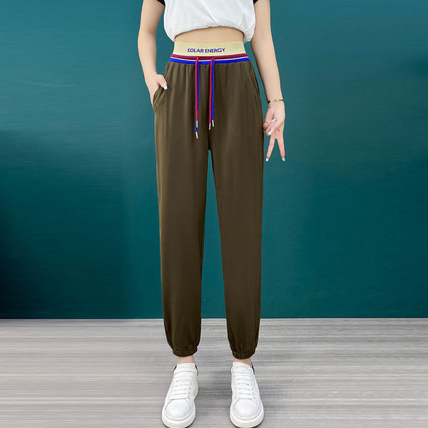 Ženske sportske hlače s gumicom i vezicama