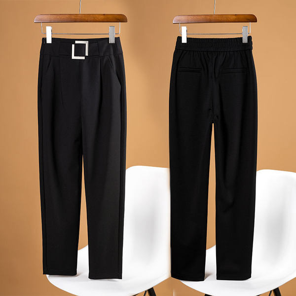 Naiste musta värvi püksid