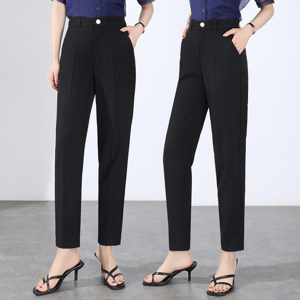 Naiste vabaajapüksid tasku ja nööbiga