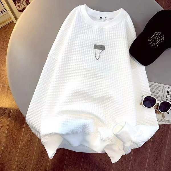 Μοντέρνο γυναικείο φούτερ με οβάλ λαιμόκοψη