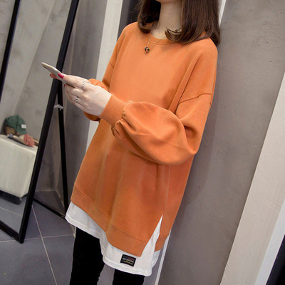 Ženska široka majica s ovalnim izrezom u više boja