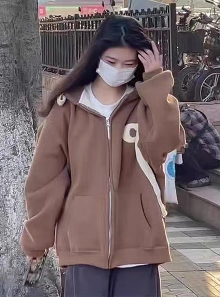 Vabaaja naiste kapuutsiga tõmblukuga dressipluus