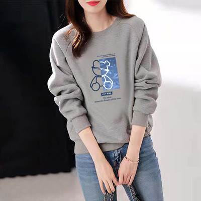 Νέο μοντέλο γυναικείο φούτερ με οβάλ λαιμόκοψη και στάμπα