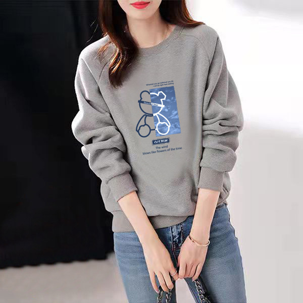 Νέο μοντέλο γυναικείο φούτερ με οβάλ λαιμόκοψη και στάμπα