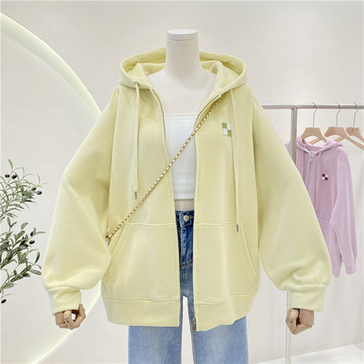 Широк модел дамски суичър с качулка и връзки подходящ за ежедневието